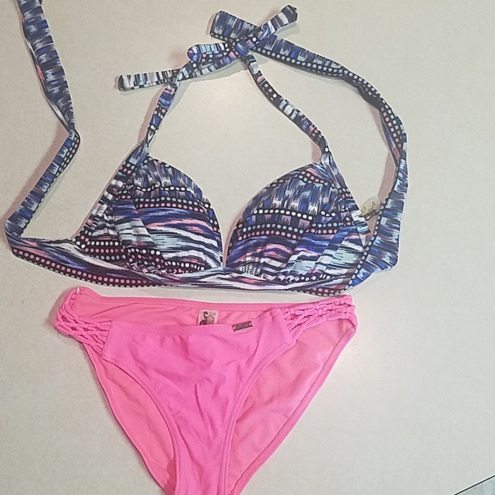 Swim suit